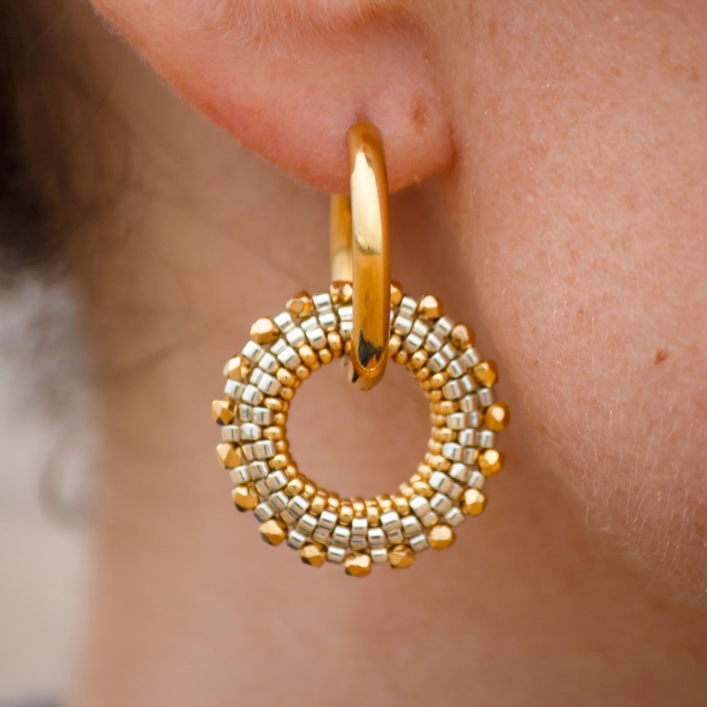 Boucles d'Oreilles Créoles | Acier Inoxydable & Perles | Or & Argent