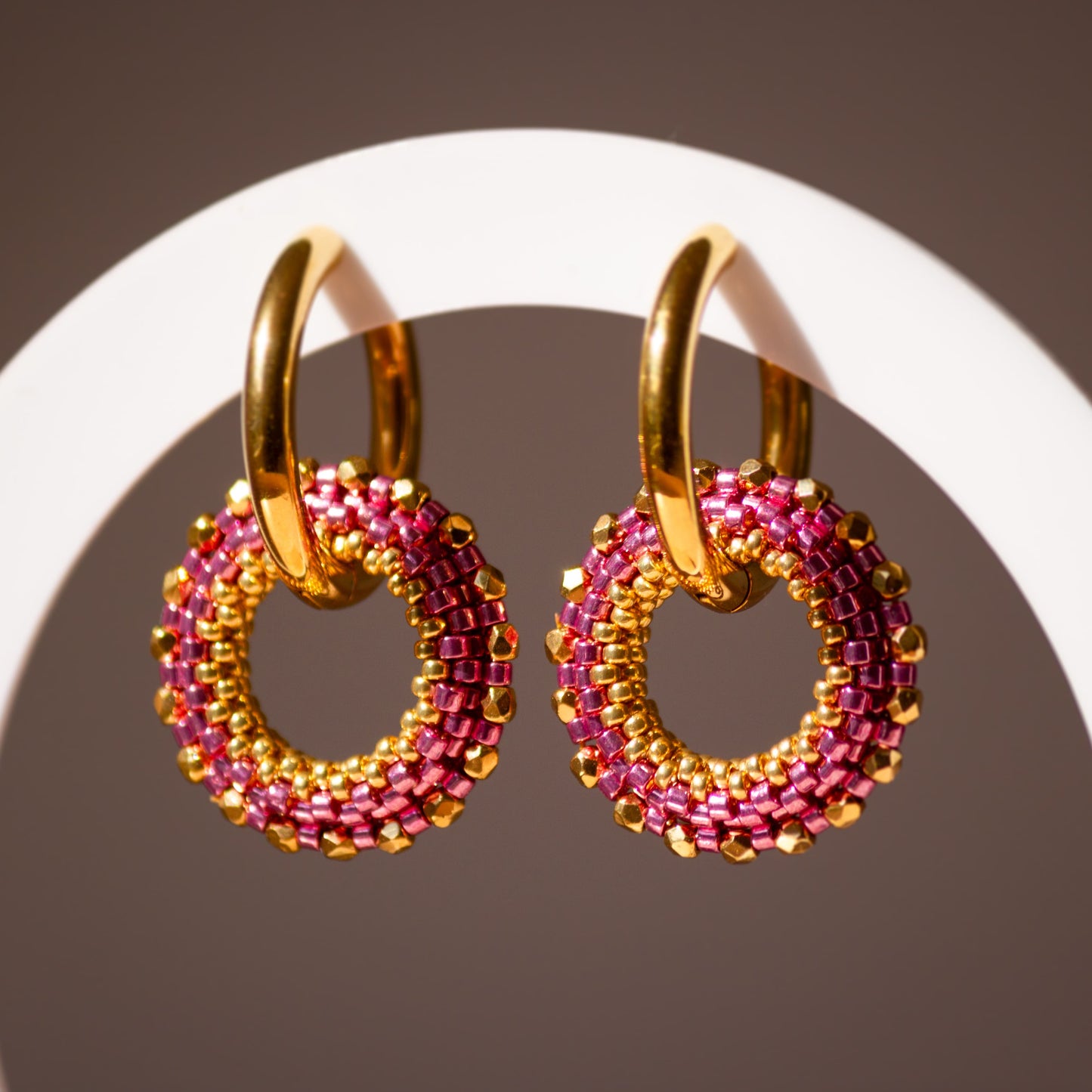 Boucles d'Oreilles Créoles | Acier Inoxydable & Perles | Or & Rose
