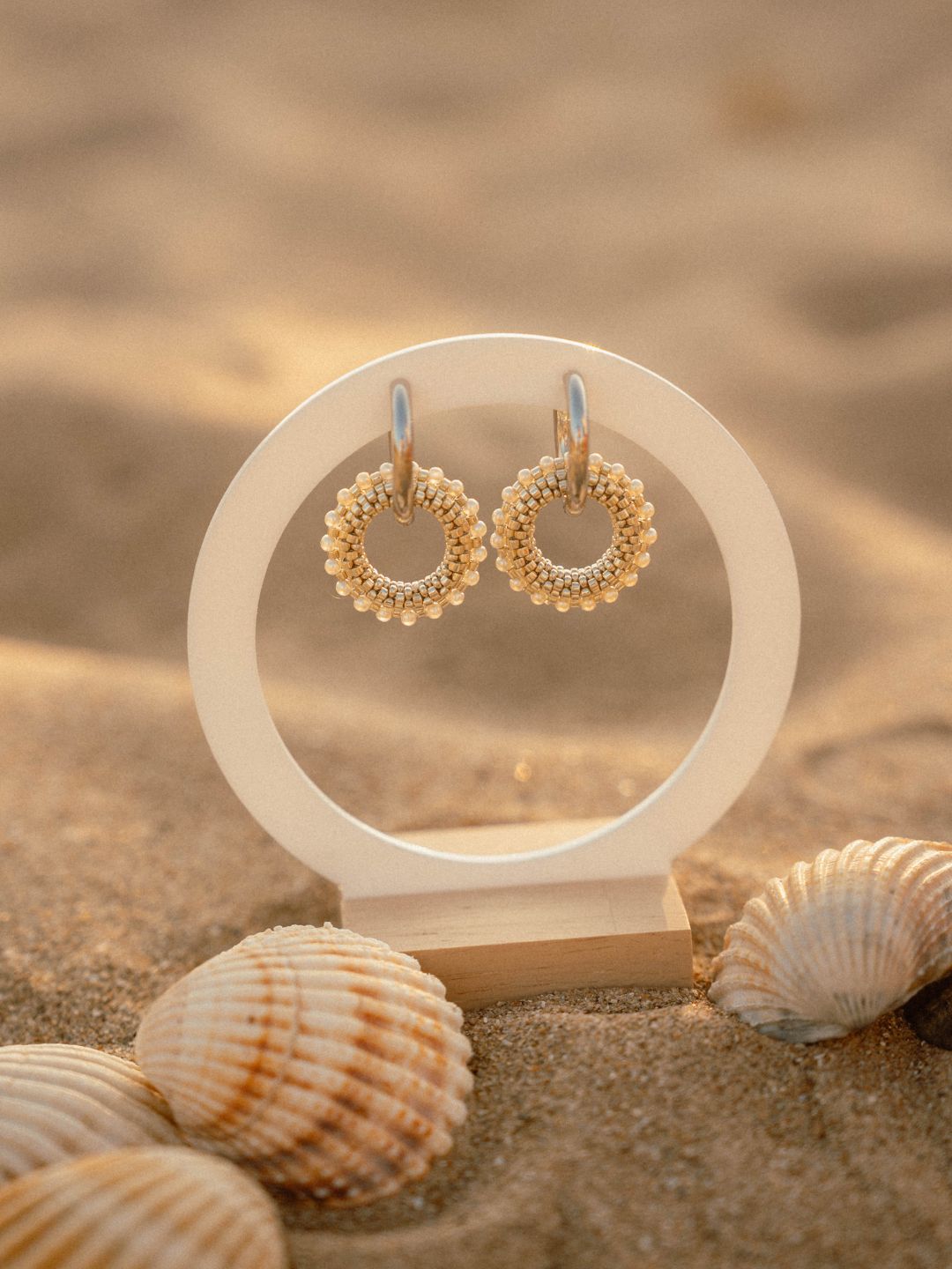 Boucles d'Oreilles Créoles | Acier Inoxydable 316L & Perles Blanches