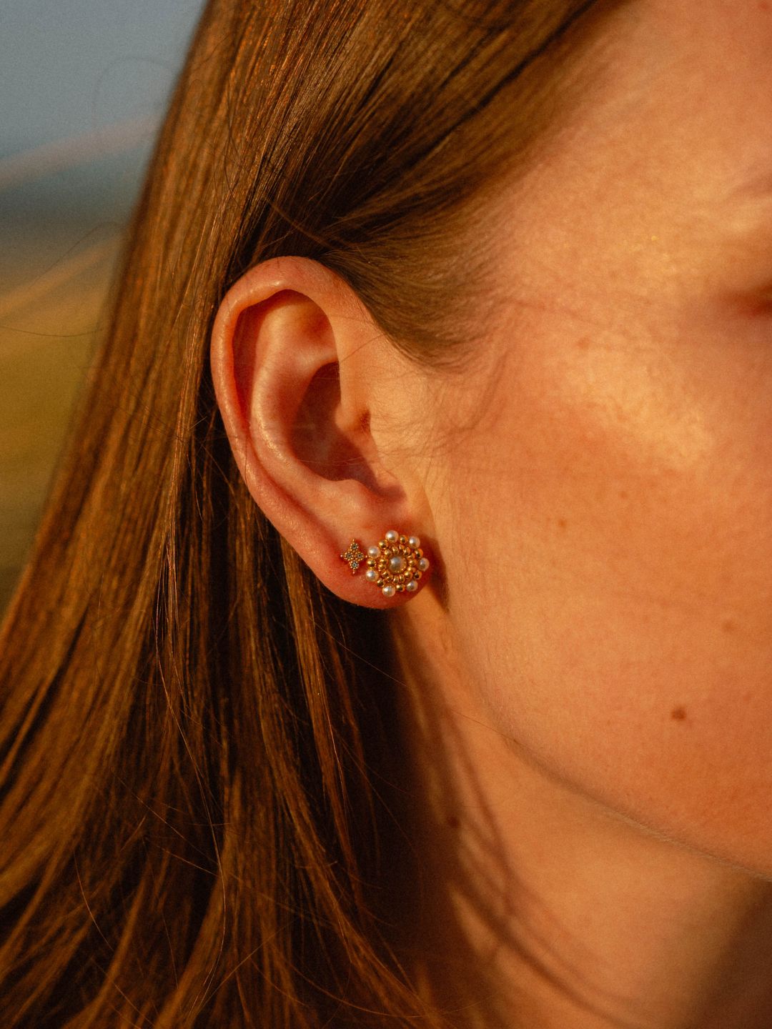 Boucles d'Oreilles Puces | Acier Inoxydable 316L & Perles Blanches