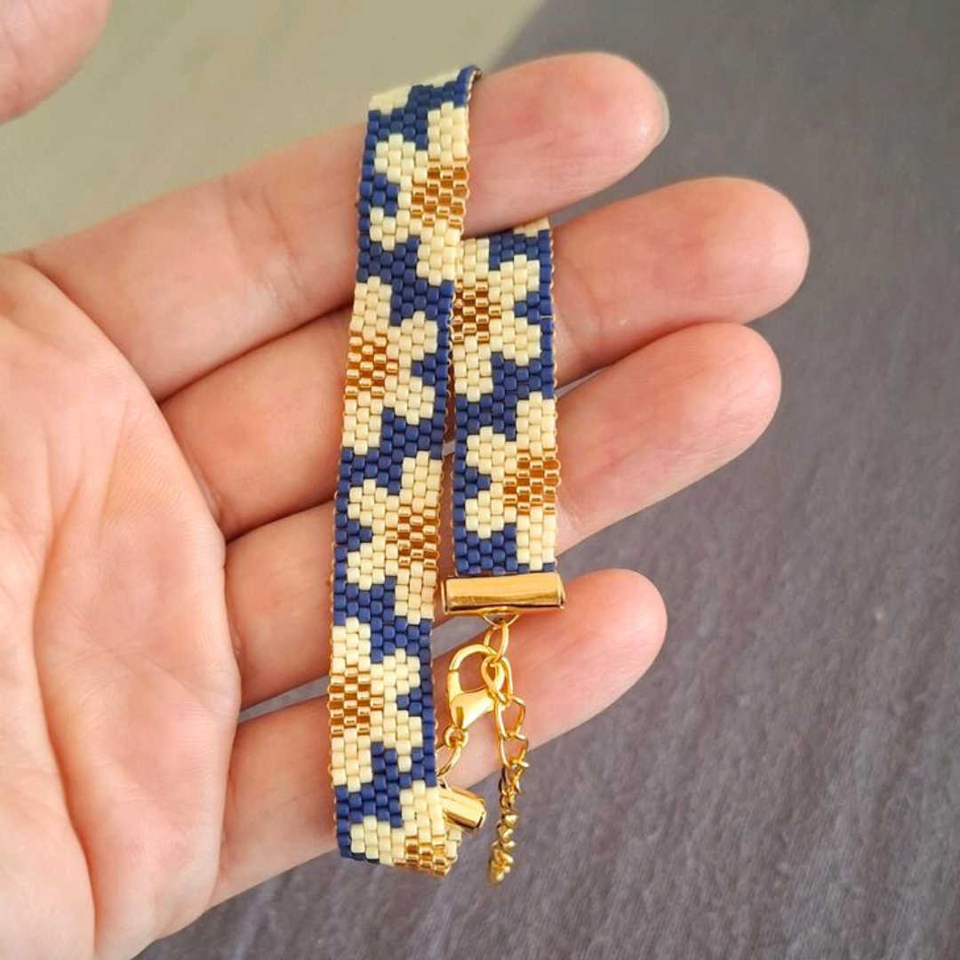 Atelier Créatif à Caen - Apprenez à créer vos bijoux en tissage de perles Miyuki